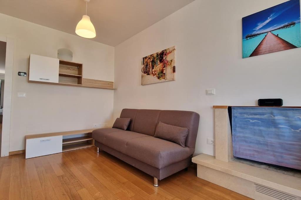 "Elle Home" Attico Panoramico Lecce Kültér fotó