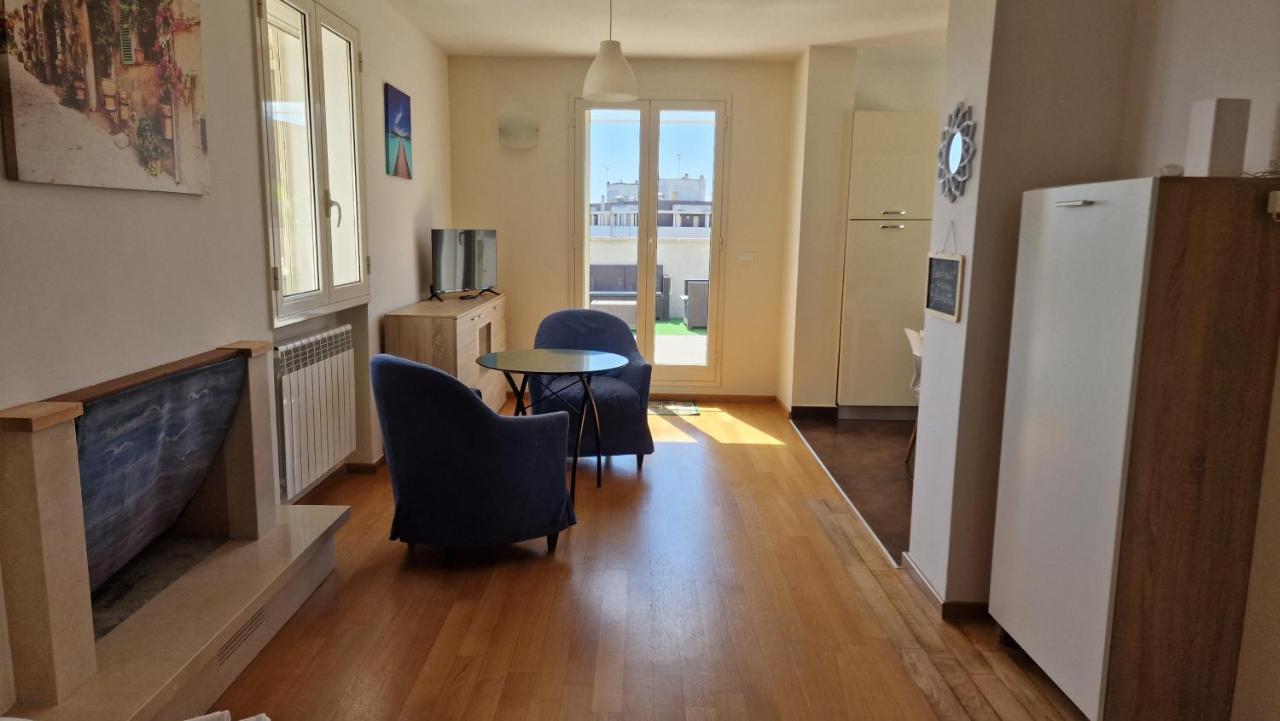 "Elle Home" Attico Panoramico Lecce Kültér fotó